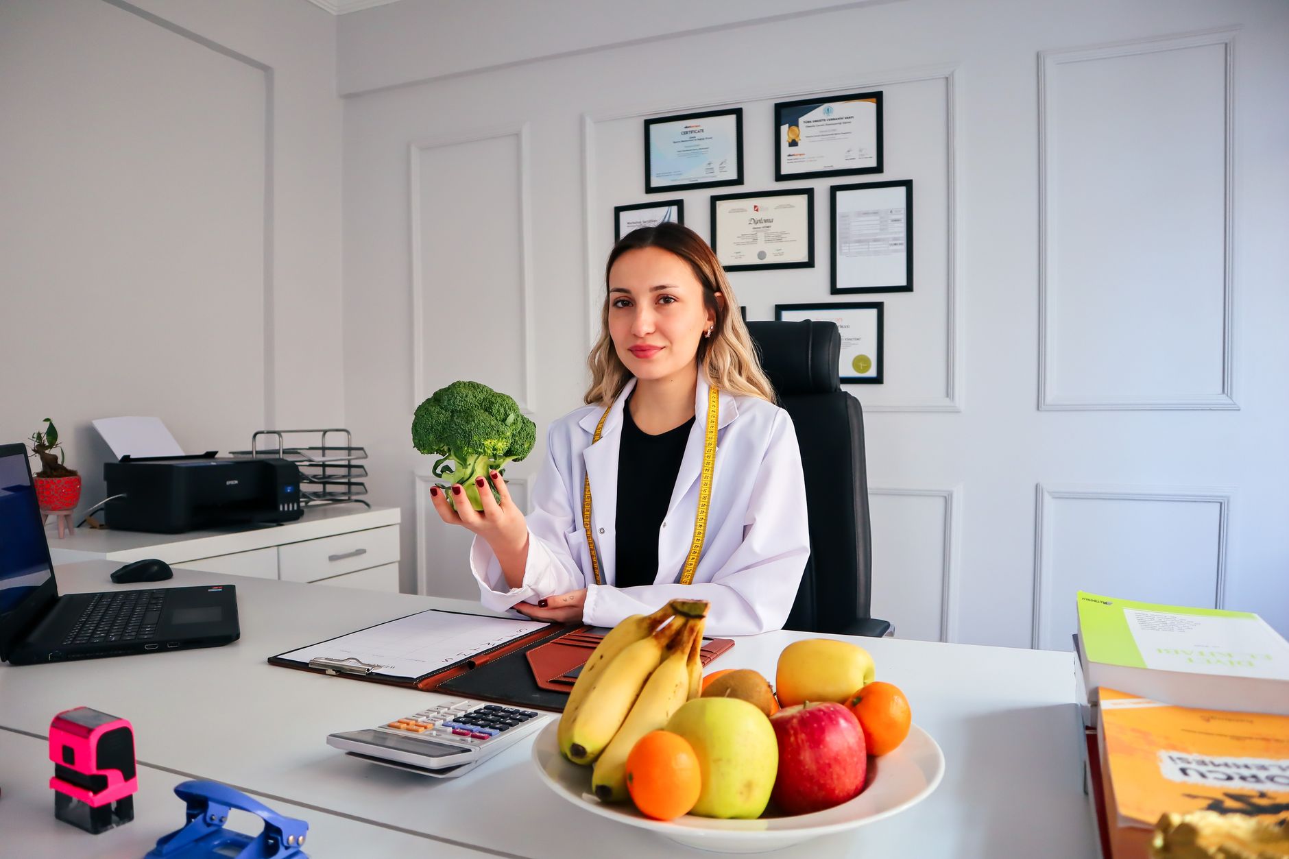 Nutrition Courses After 12th: BSc Dietetics, Fees, Salary & Colleges (No NEET)